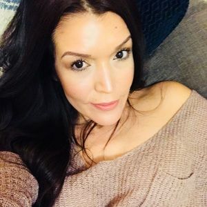 Meet your Posher, Rebecca